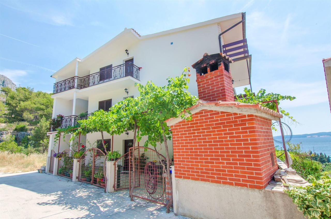 Apartments Mladen Duće Exterior foto